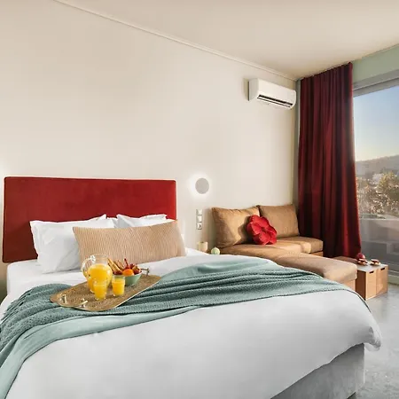 Top Floor Getaway, Balcony And Private Pool + Acropolis View! * Athens